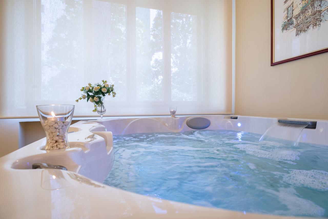 Villa Domus Salento Suites & Rooms Con Parcheggio Privato In Loco 레체 외부 사진