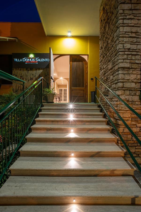 Villa Domus Salento Suites & Rooms Con Parcheggio Privato In Loco 레체 외부 사진