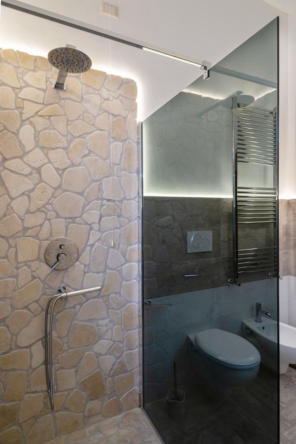 Villa Domus Salento Suites & Rooms Con Parcheggio Privato In Loco 레체 외부 사진