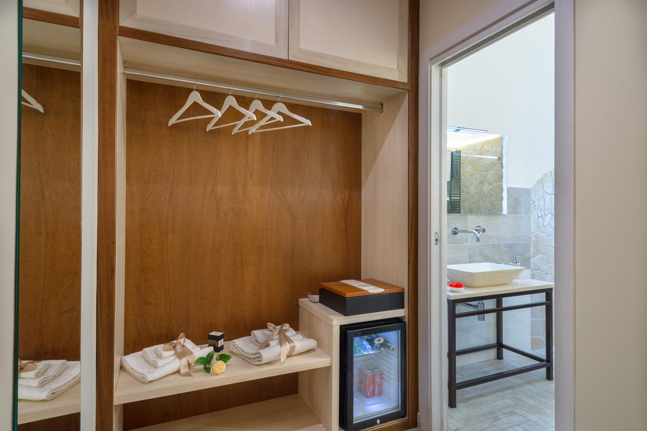 Villa Domus Salento Suites & Rooms Con Parcheggio Privato In Loco 레체 외부 사진